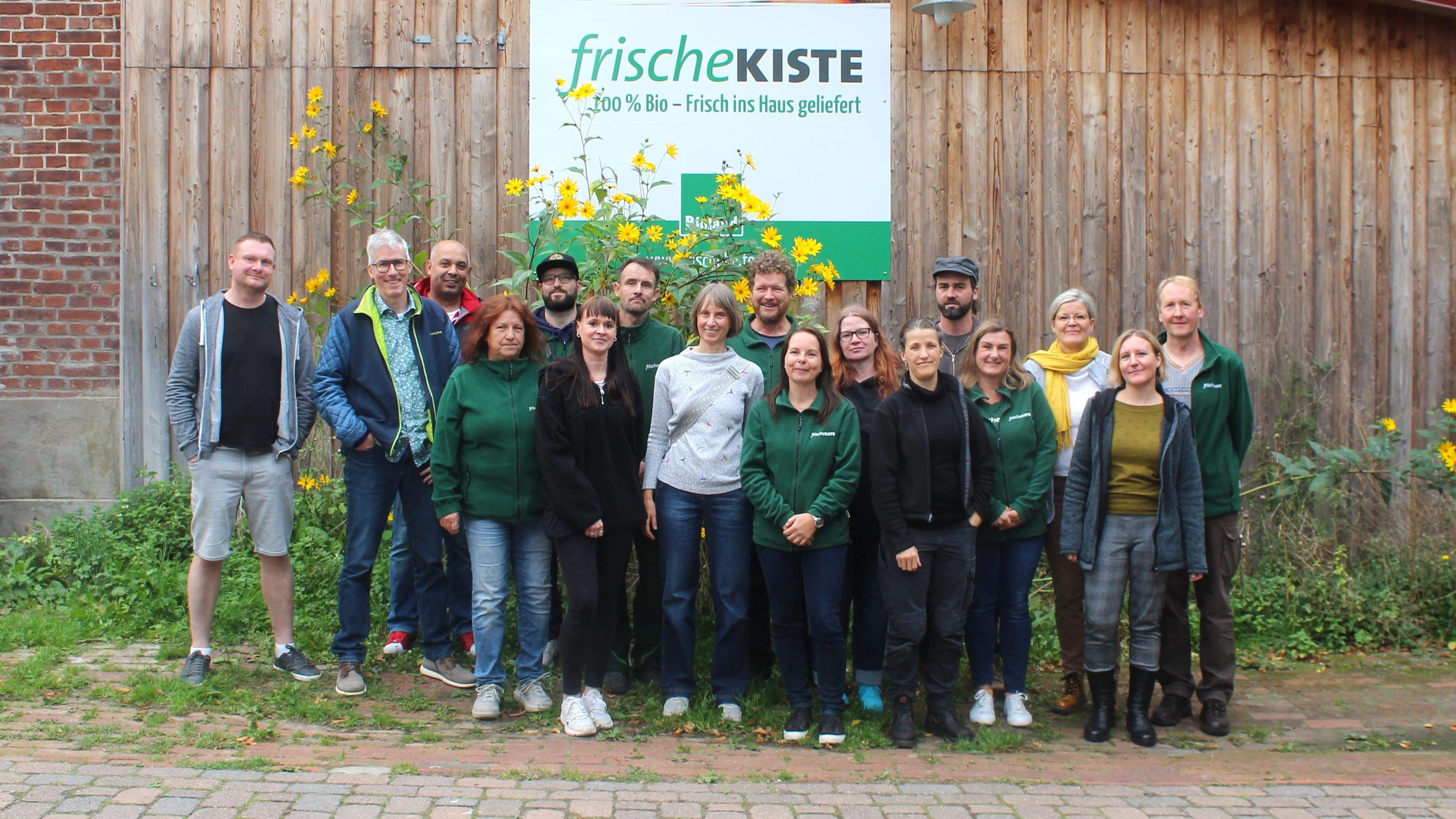 Team FrischeKISTE-min.JPG
